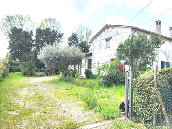 appartamento in vendita a Vigonovo in zona Galta