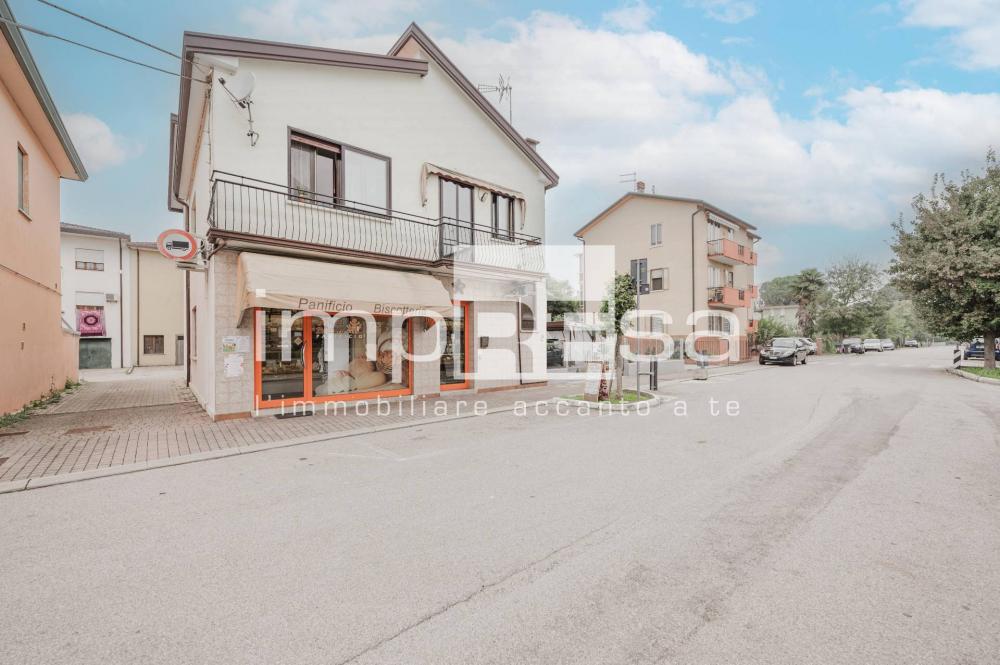 negozio in vendita a Vigonovo