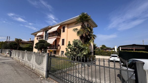 appartamento in vendita a Vigonovo in zona Galta