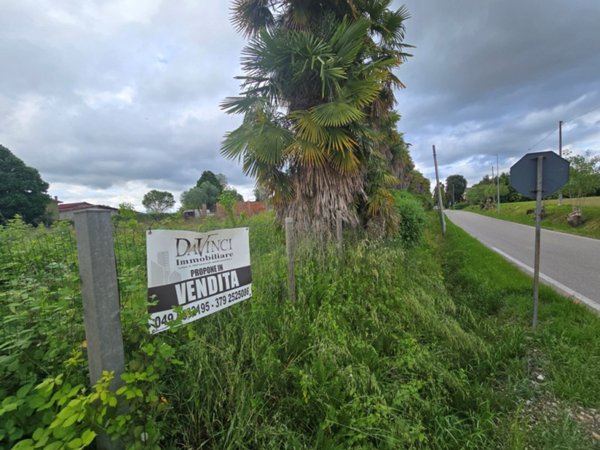 terreno edificabile in vendita a Vigonovo