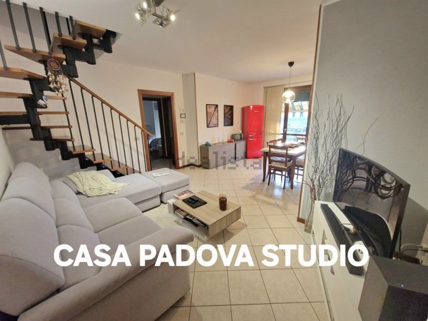 appartamento in vendita a Vigonovo in zona Galta