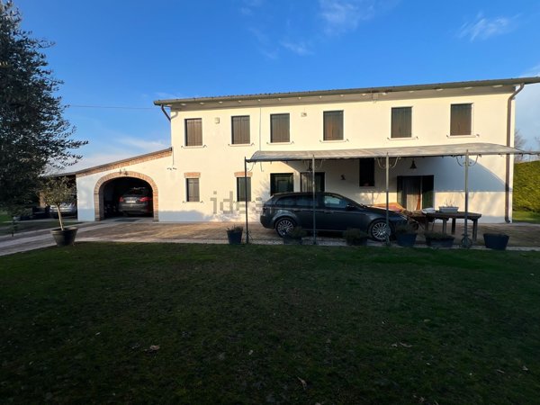 casa indipendente in vendita a Vigonovo