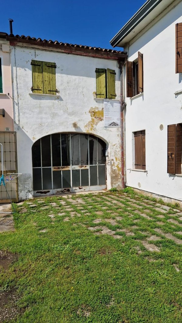 casa indipendente in vendita a Vigonovo in zona Galta