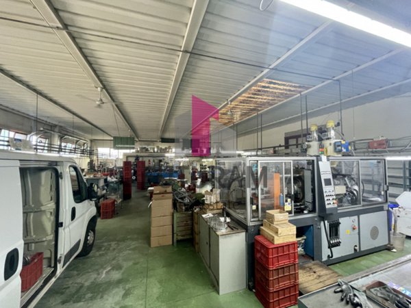 locale di sgombero in vendita a Vigonovo