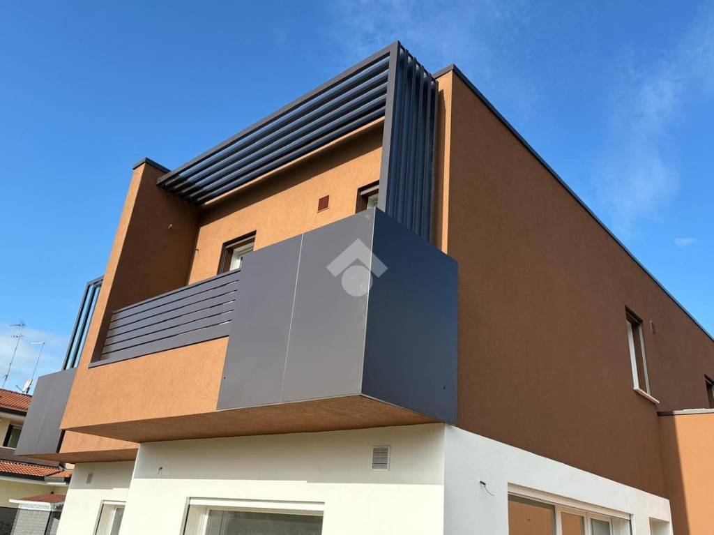 casa indipendente in vendita a Vigonovo