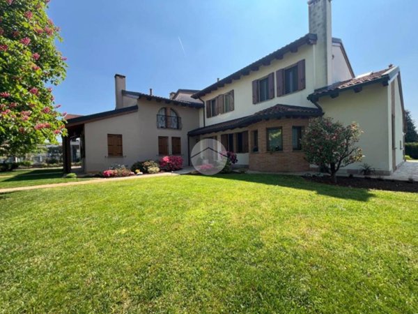 casa indipendente in vendita a Vigonovo in zona Galta