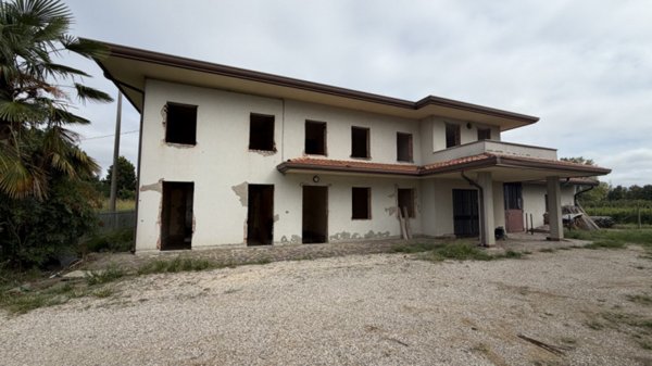 casa indipendente in vendita a Vigonovo