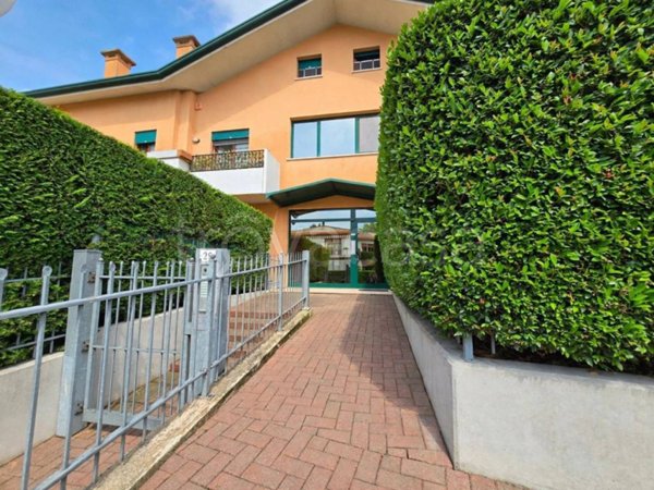 appartamento in vendita a Vigonovo in zona Galta