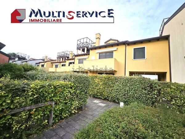 appartamento in vendita a Cavallino-Treporti in zona Punta Sabbioni