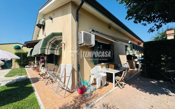 casa indipendente in vendita a Cavallino-Treporti in zona Punta Sabbioni