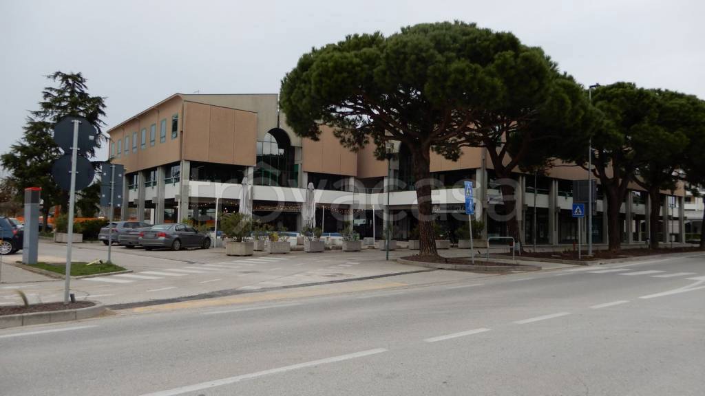 ufficio in vendita a Cavallino-Treporti in zona Cavallino