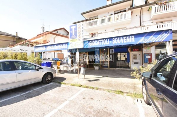 negozio in vendita a Cavallino-Treporti in zona Cavallino