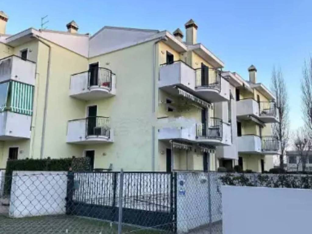 appartamento in vendita a Cavallino-Treporti in zona Ca' Savio