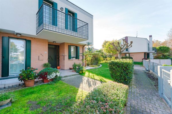 appartamento in vendita a Cavallino-Treporti in zona Cavallino