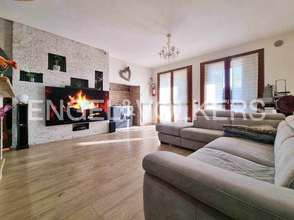 casa indipendente in vendita a Cavallino-Treporti in zona Punta Sabbioni