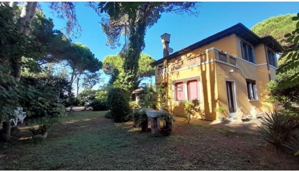 casa indipendente in vendita a Cavallino-Treporti in zona Punta Sabbioni