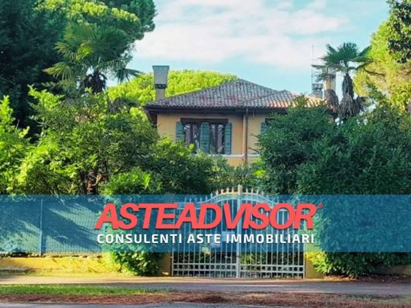 casa indipendente in vendita a Cavallino-Treporti in zona Punta Sabbioni