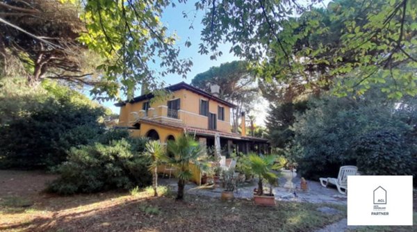 casa indipendente in vendita a Cavallino-Treporti in zona Punta Sabbioni
