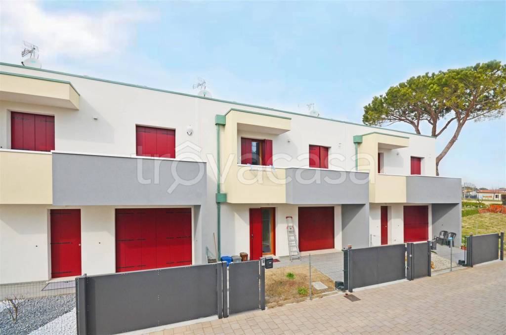 casa indipendente in vendita a Cavallino-Treporti in zona Ca' Ballarin