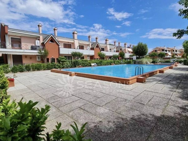 appartamento in vendita a Cavallino-Treporti in zona Cavallino
