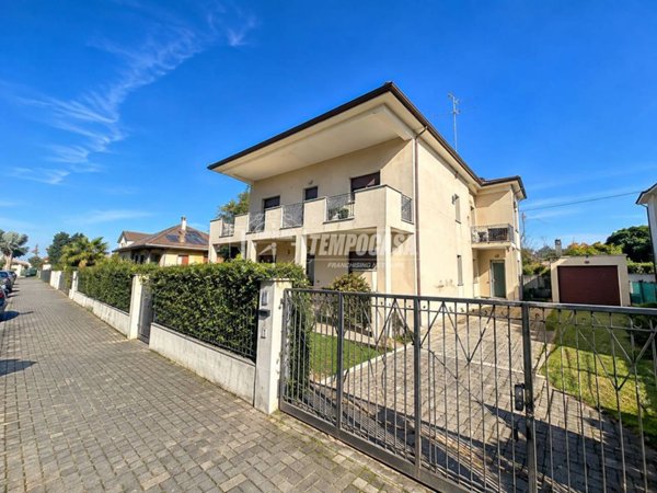 appartamento in vendita a Cavallino-Treporti in zona Ca' Ballarin