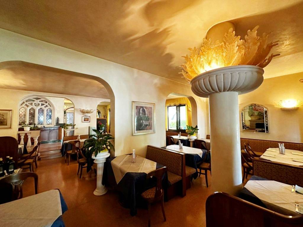 negozio in vendita ad Abano Terme