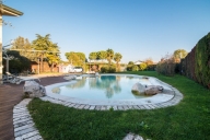 casa indipendente in vendita ad Abano Terme