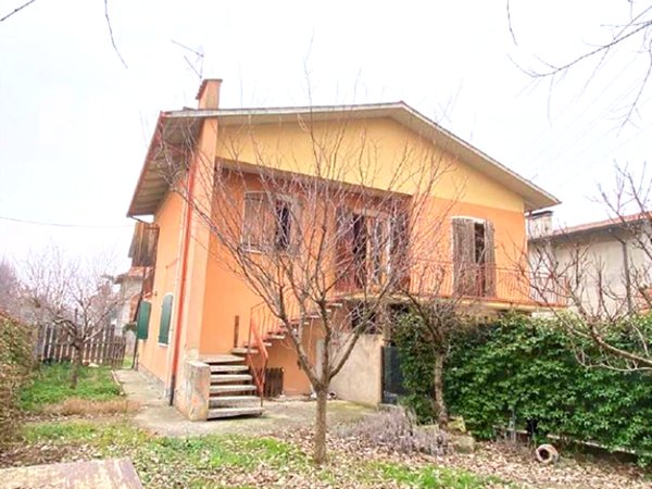 appartamento in vendita ad Abano Terme in zona Monterosso