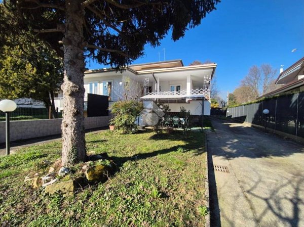 casa indipendente in vendita ad Abano Terme
