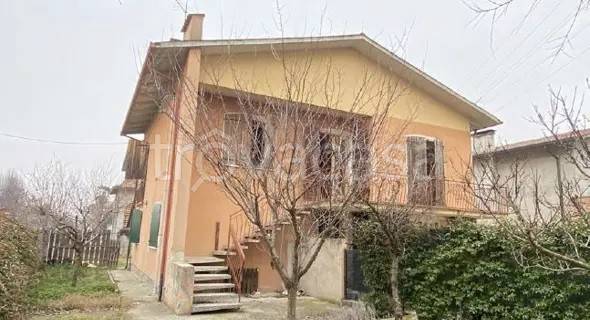 appartamento in vendita ad Abano Terme in zona Monterosso