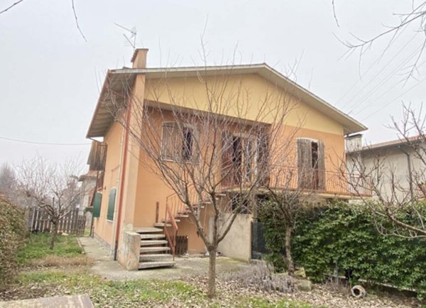 casa indipendente in vendita ad Abano Terme