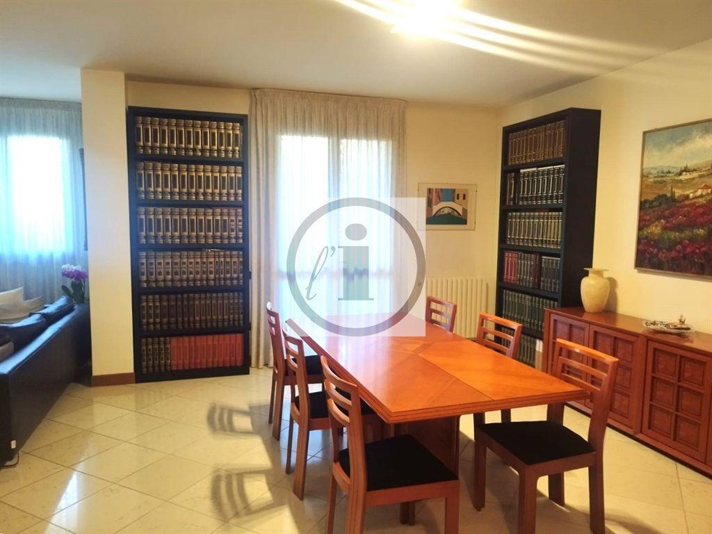 casa indipendente in vendita ad Abano Terme