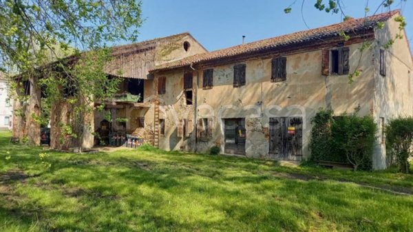 casa indipendente in vendita ad Abano Terme