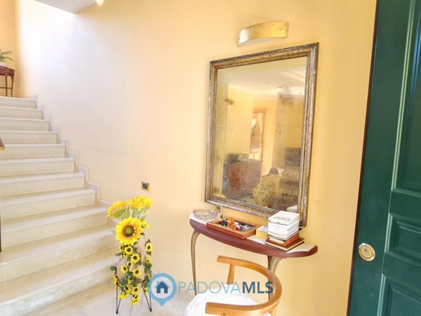 casa indipendente in vendita ad Abano Terme