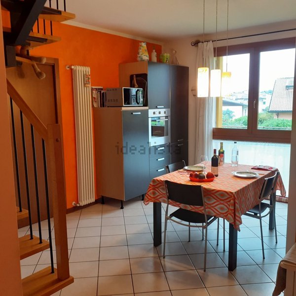 appartamento in vendita ad Abano Terme in zona Monteortone