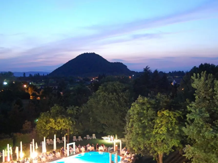 casa indipendente in vendita ad Abano Terme