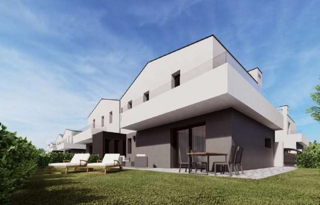 casa indipendente in vendita ad Abano Terme in zona Giarre