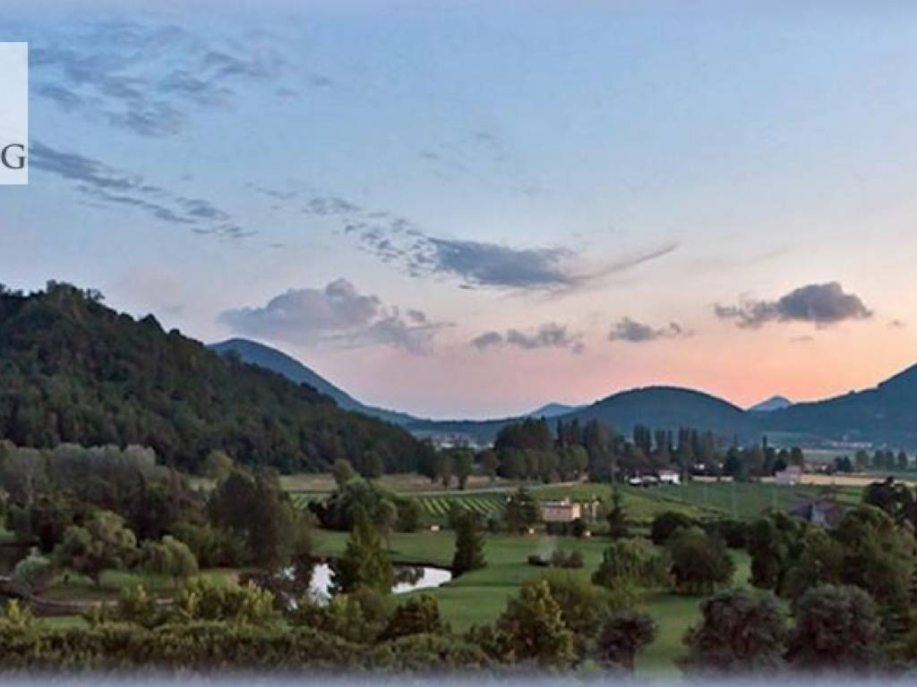 casa indipendente in vendita ad Abano Terme
