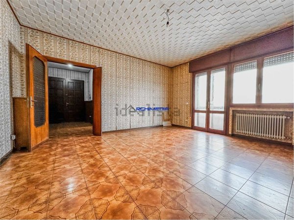 casa indipendente in vendita ad Abano Terme in zona Feriole