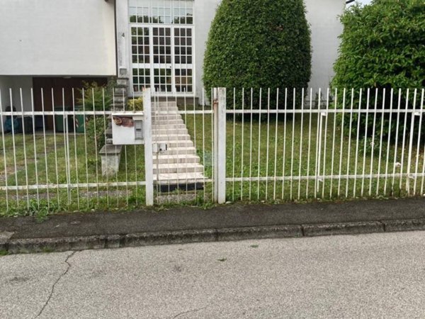 casa indipendente in vendita ad Abano Terme