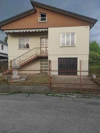 casa indipendente in vendita ad Abano Terme