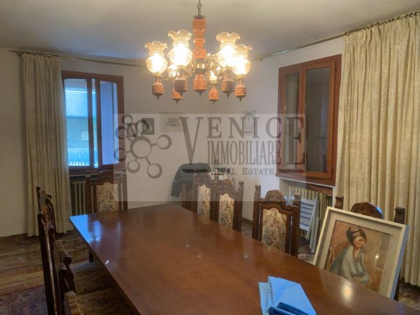 casa indipendente in vendita ad Abano Terme