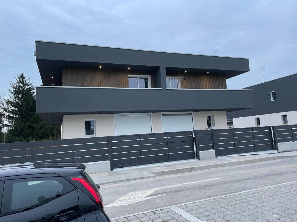 casa indipendente in vendita ad Abano Terme