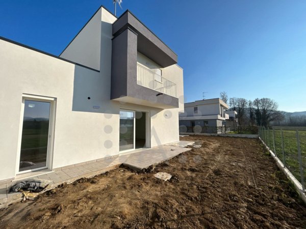 casa indipendente in vendita ad Abano Terme