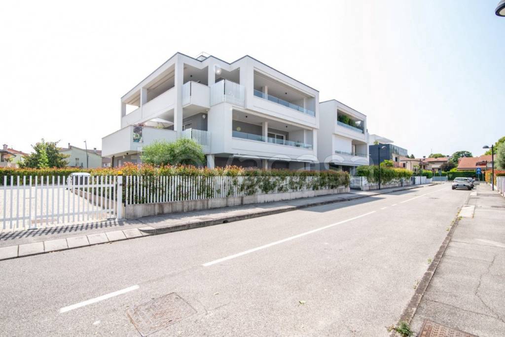 appartamento in vendita ad Abano Terme