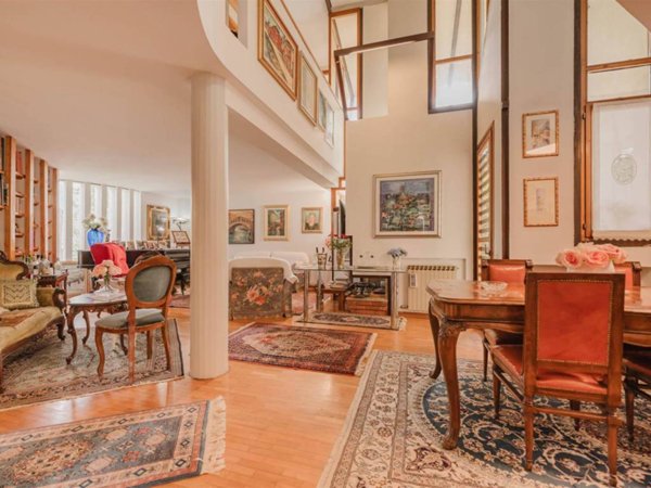 casa indipendente in vendita ad Abano Terme in zona Monterosso