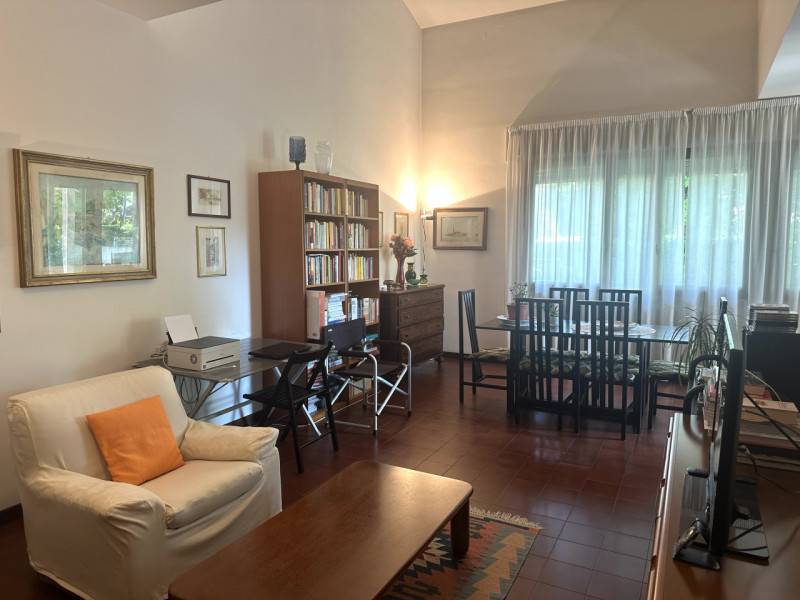 casa indipendente in vendita ad Abano Terme in zona Monteortone