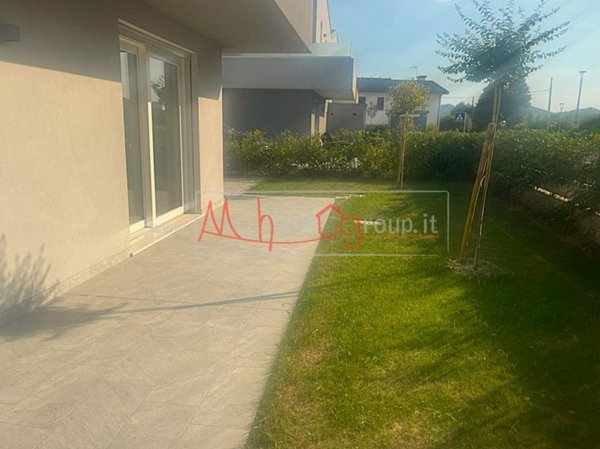 casa indipendente in vendita ad Abano Terme in zona Giarre