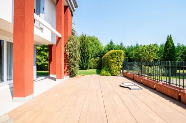 casa indipendente in vendita ad Abano Terme in zona Monteortone