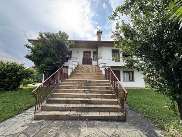 casa indipendente in vendita ad Abano Terme